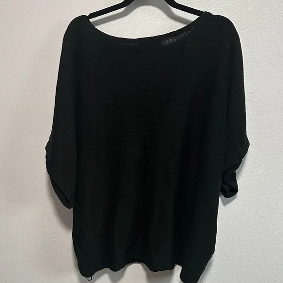 Ralph Lauren Black and Cream Patterned Blouse - Picture 10 of 11